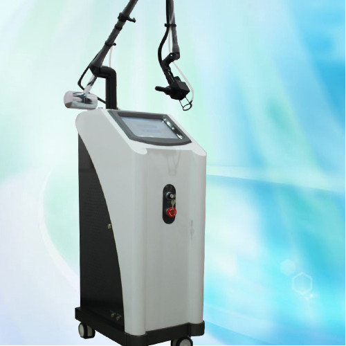 China Safe Fractional Co2 Laser Equipment , 40W Laser Skin Resurfacing Machine on sale