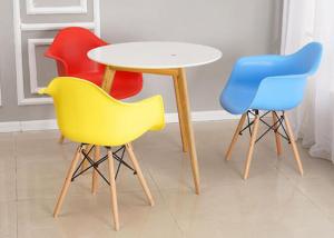 China Versatile Accent Ergonomic Dining Room Chairs , Plastic Chairs With Wooden Legs on sale