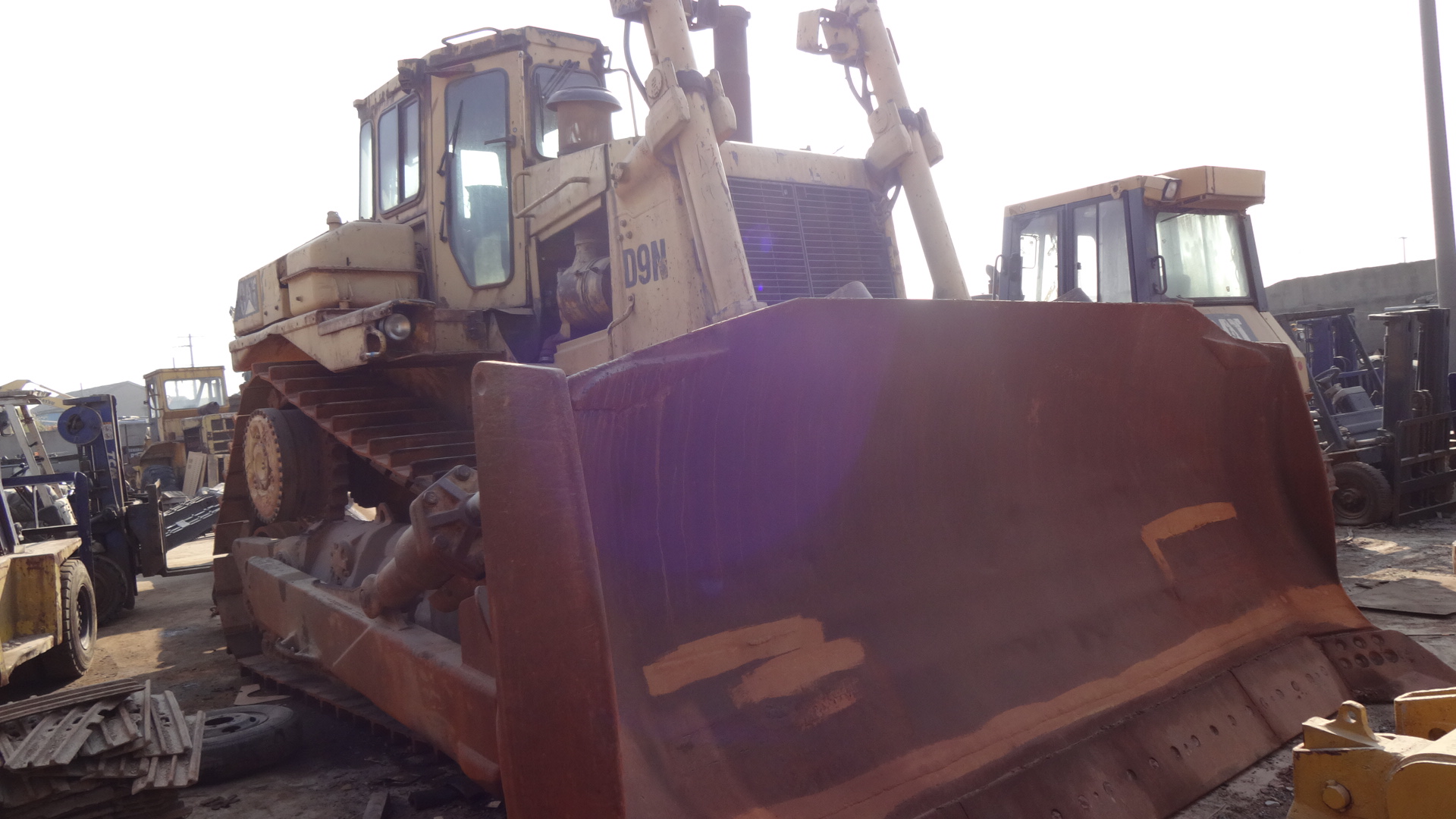 China low price used bulldozer D9N, used bulldozer for sale on sale