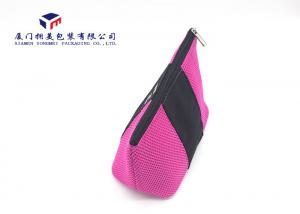 Best Triangle Side View Zippered Cosmetic Bag Fabric Ladies Makeup Bag Light Weight wholesale