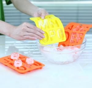 China 26 Letters Design Rubber Ice Cube Tray , Flexible Ice Cube Trays Healthy on sale