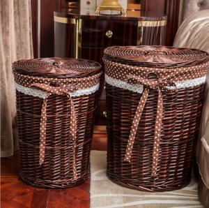China Cheap Storage Rattan Wicker Willow Laundry Basket With Lid Fashion Natural Baskets ECO Friendly Storage Factory Supply on sale