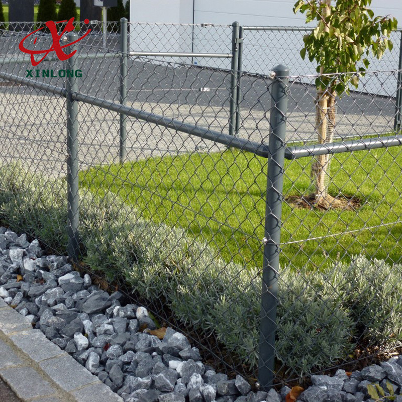 Anping Xinlong electric galvanized or hot dipped galvanized/PVC chain link fence