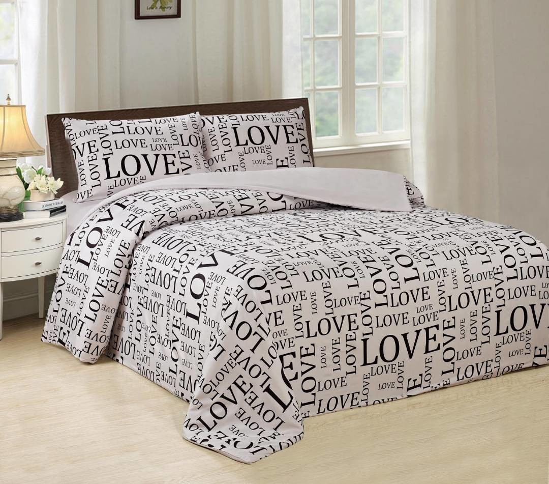 Best Silky Bed Sheet 4 Piece Bedding Set Luxurious With English Letters Printed wholesale