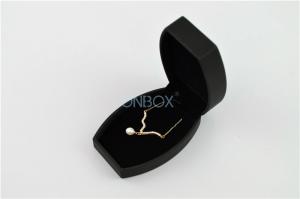 China Black Leather Jewelry Boxes With Custom Logo , Luxury Kohls Jewelry Box For Necklace on sale