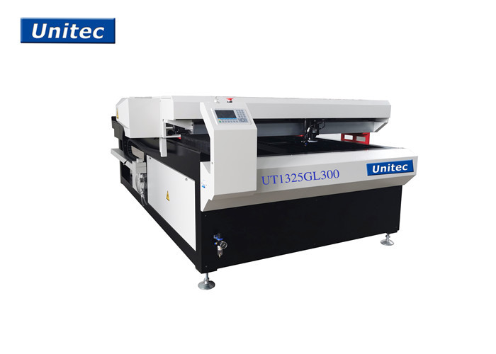 China 1325 CO2 Laser Engraving And Cutting Machine For Acrylic / MDF on sale