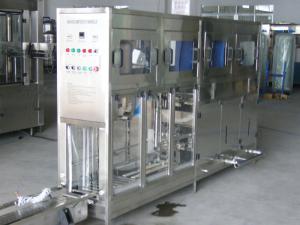 Mineral Water 5 Gallon Water Filling Machine For Plastic Bottle , High Efficiency And Stability