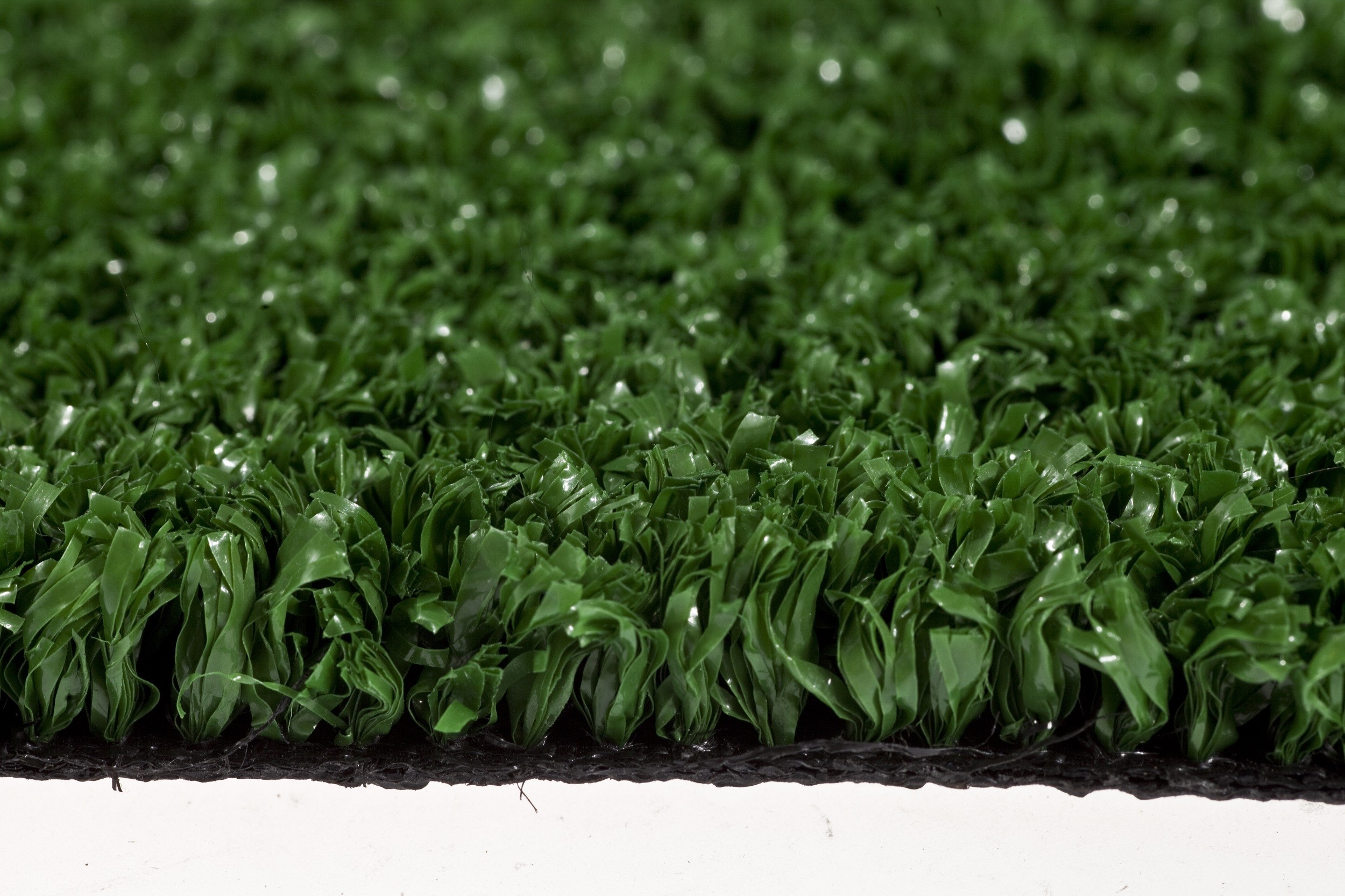 China Fibrillated Polypropylene Golf Artificial Turf Residential Synthetic Putting Greens on sale
