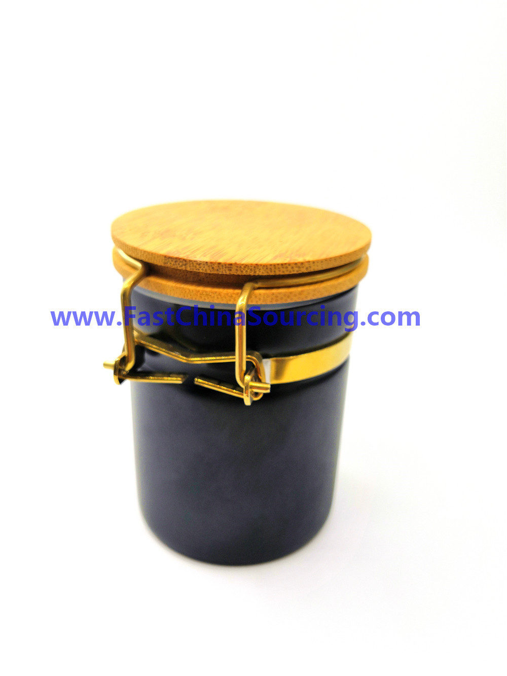 China custom 150ML black BOROSILICATE glass jar WITH bamboo lid with gold clamp , gross and matt surfaces on sale
