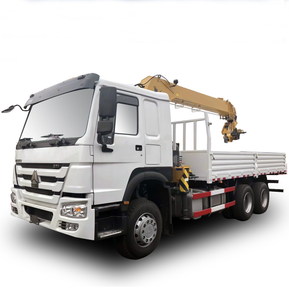 China Howo Sino 6x4 Cargo Crane Truck / 10 Ton  Telescopic Boom Truck Mounted Crane on sale