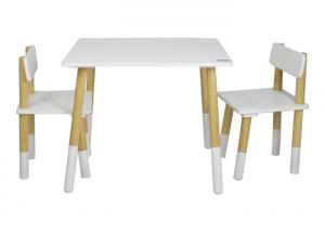 China 40KG 63cm Height  MDF Desktop And Pinewood Legs Children Table And Chairs Set on sale