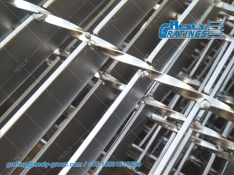 China 304 Stainless Steel Grating | 32X5mm bearing bar | 30mm pitch | Factory Sales | Hesly China Grating on sale