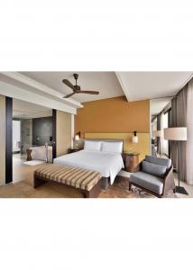 Best Attractive Commercial Bedroom Furniture Set / Five Star Hotel Furniture wholesale