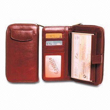 Women's Leather Checkbook Long Wallet, Measures 18.8 x 10.2cm
