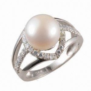 China S925 Freshwater Pearl Ring with AAA CZ on sale