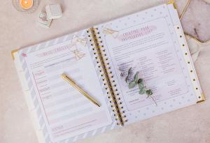 Best 9 X 11 Inches Custom Business Planner , Hardcover Personal Ring Planner For Wedding wholesale