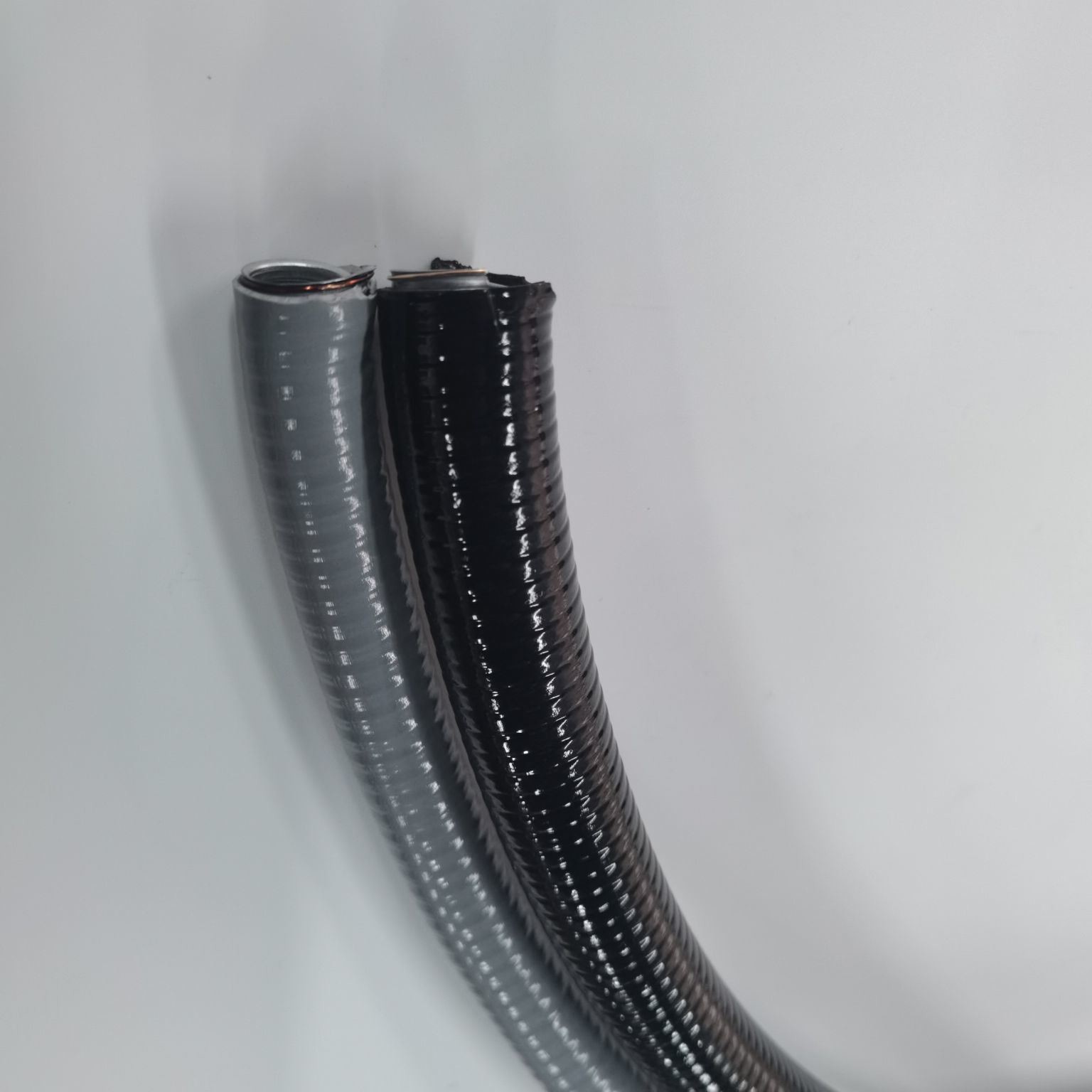 Best UL 360 Liquid Tight Metal Flexible Conduit Copper Wire Insert Black Grey wholesale