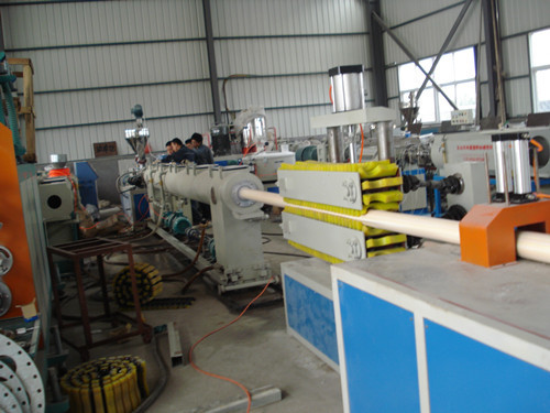 China low price conduit pvc pipe machine extrusion line production machine manufacturing for sale on sale