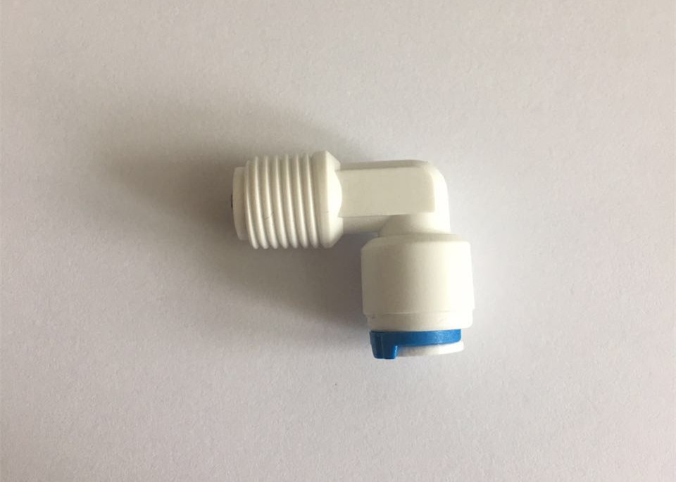 China 1/4 to 3/8 RO Fitting Quick Connector Plastic Connector for RO System on sale