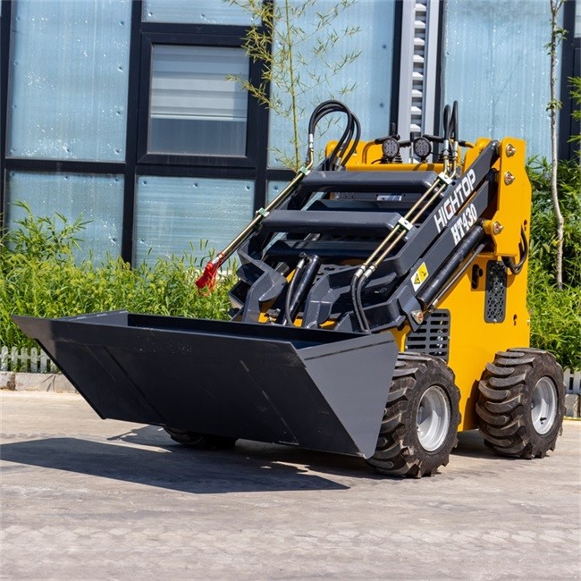 China Ce Iso 0.17 Cbm Small Track Loader 23HP Power on sale