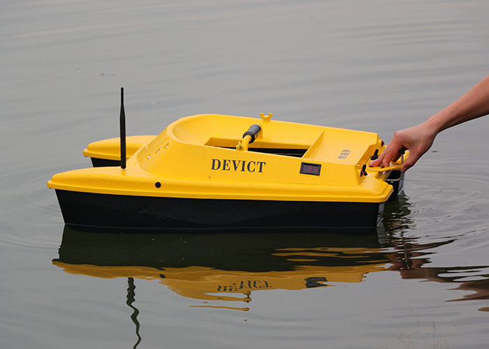 DEVC-303 Bait boat gps / catamaran bait boat Yellow Upper Hull Color