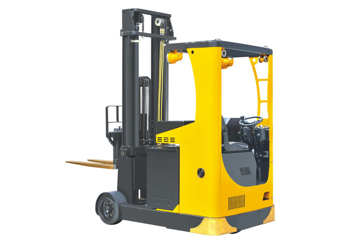 China Low Noise Electric Counterbalance Forklift With Double Electric Controller Free Pollution on sale