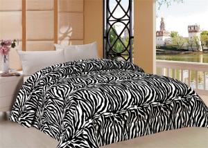 Best Zebra Pattern Full Bed Comforter Set With Printed Flannel Fleece Front wholesale
