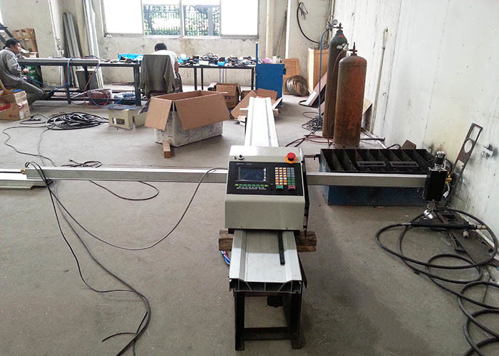China Portable Plasma CNC Cutting Machine , 6-150mm Flame Thickness Oxygen Cutting Machine on sale