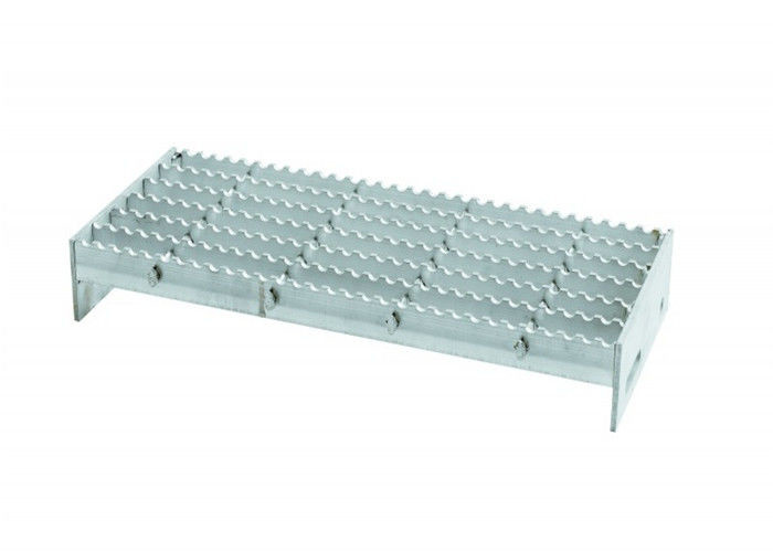 China Safety Mild Stainless Steel Grate Stair Treads Flat Shape With Fixing Details on sale
