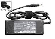 75W Plug - in Type 19V3.95A Replacement HP Laptop Power Adapter For Compaq Presario 1700