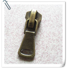 China Brass Auto Lock Zipper Slider For Metal Zipper , Replacement Zipper Slider on sale
