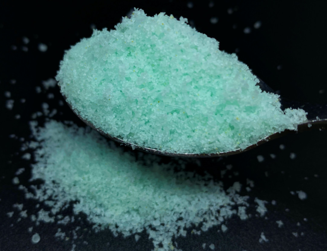 China NPK Water Soluble Fertilizers 20 20 20 NPK Fertilizer Crystal Powder on sale