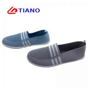 China Size 40-45 PVC Slip On Classic Mens Canvas Shoes Loafers on sale