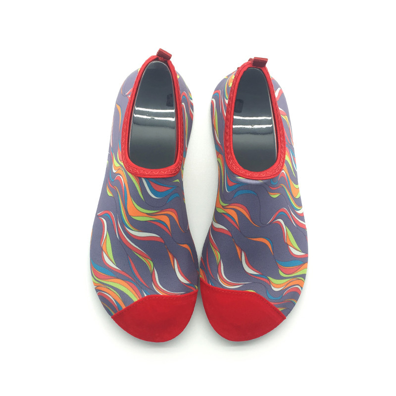 Best Colorful Soft Aqua Socks Water Skin Shoes Quick Dry Customized Printing wholesale