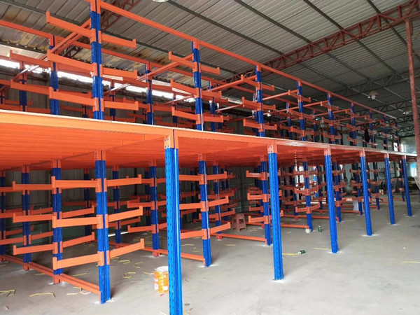 China Steel Structure Cantilever Heavy Duty Metal Rack With Vertical Column on sale