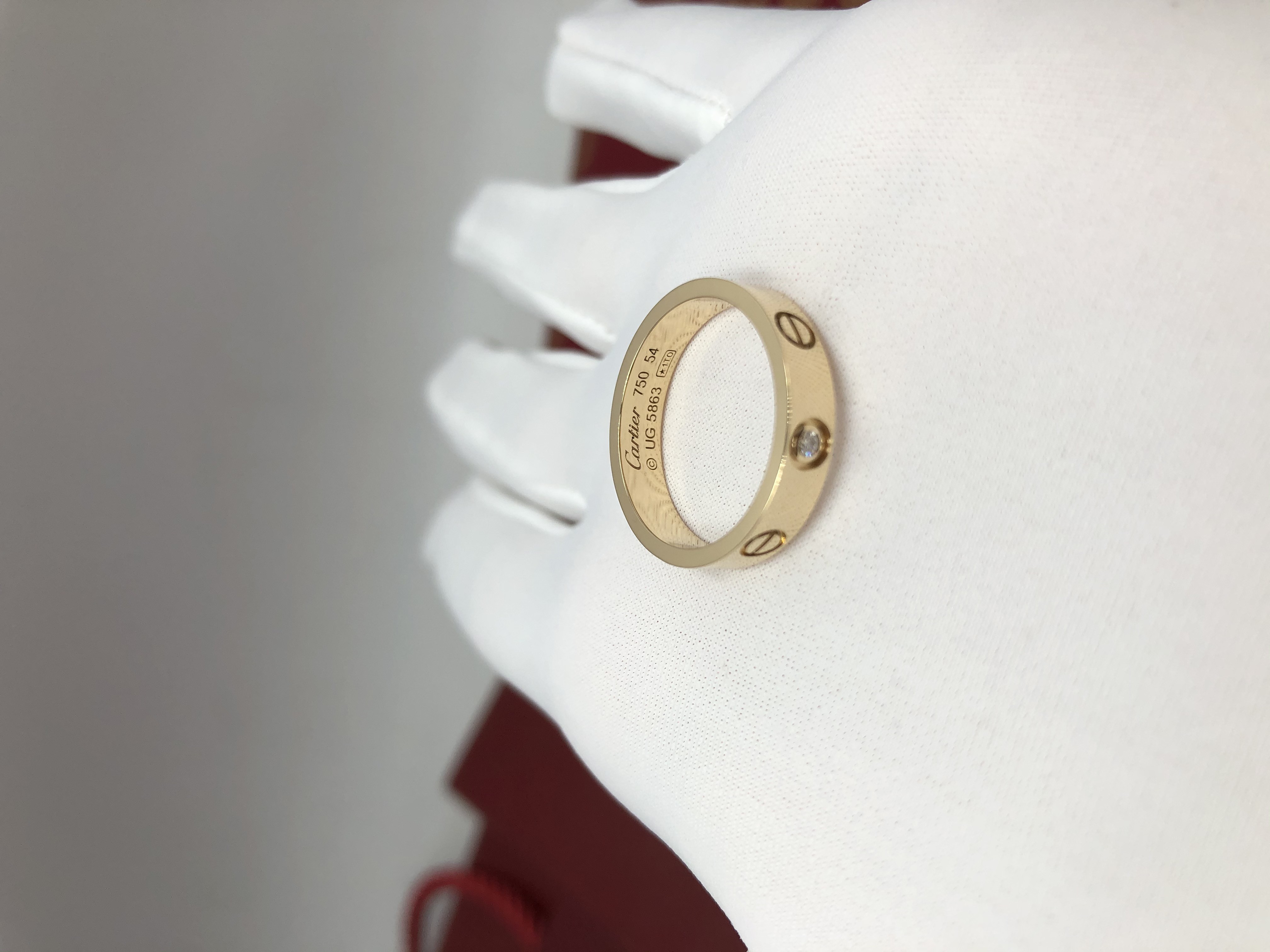 China Customized Brilliant Cut Diamond 18K Gold Jewelry , 18k Gold Wedding Band on sale