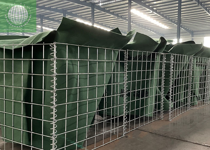 China Mil 1 7 10 Galvanized Welded Defensive Barrier For Military on sale