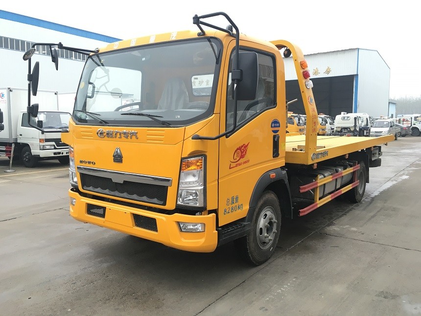 China Road Vehicle Flatbed Tow Truck , Medium Duty 3t 24 Hour Tow Truck High Performance on sale
