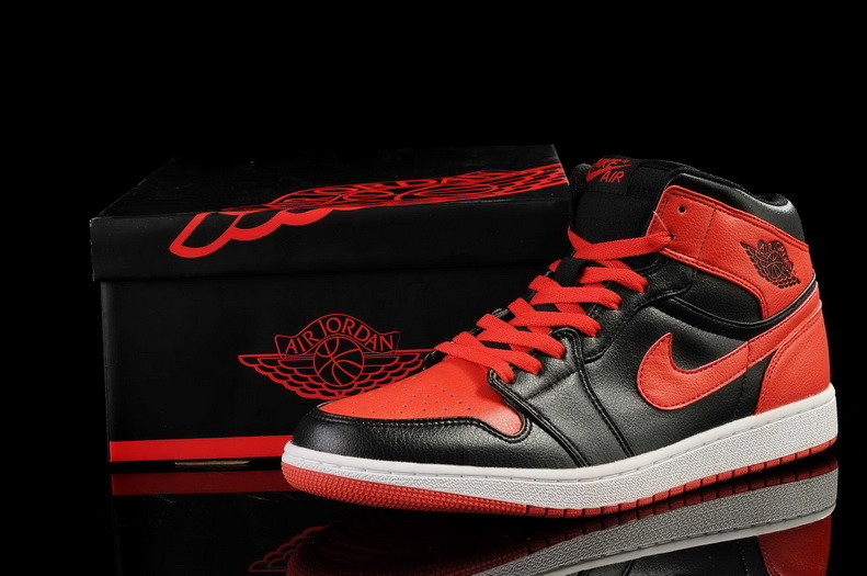 China wholesale Nike Air Jordan 1 Retro sports shoes  Black / Varsity Red / White on sale