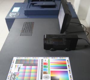 China Flatbed Printer, color offset printing machine, sticker printing machine on sale
