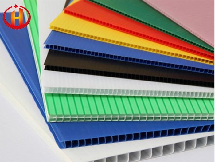 China Colorful Non Toxic Polypropylene Corrugated Plastic Sheet For Packaging on sale