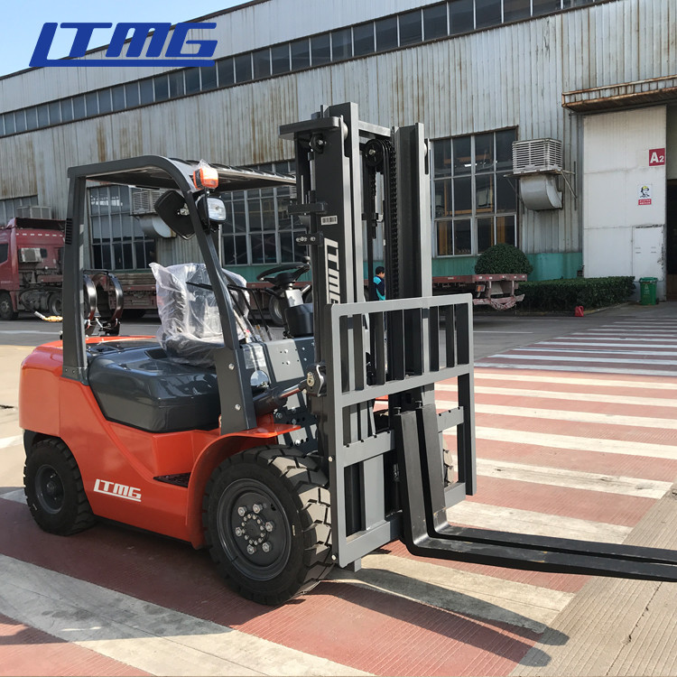 China LTMG LPG Gas Forklift Truck 3.5 Ton , Full Free 2 Stage Mast Forklift Machine on sale