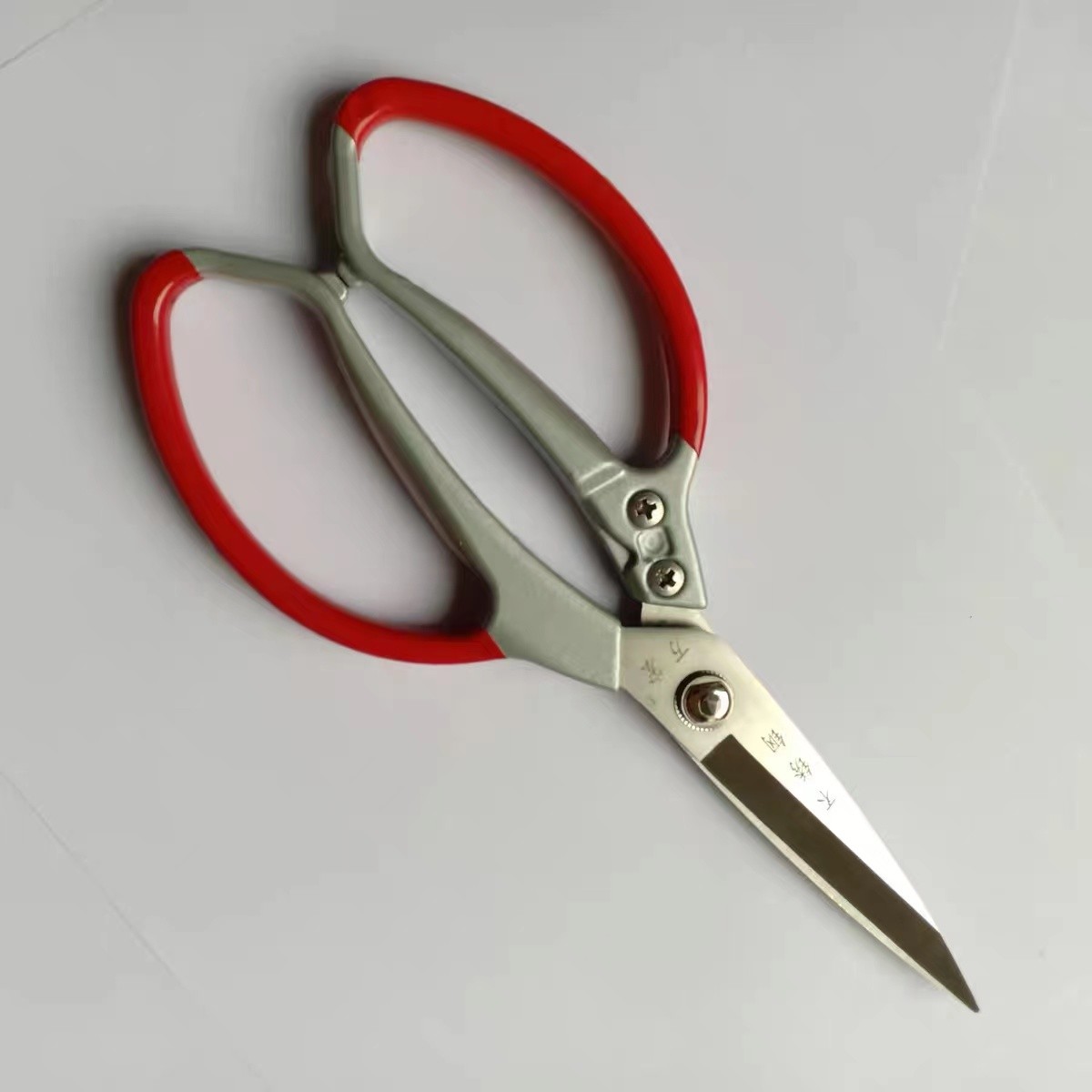 China Cheap Price Amazons Best Selling Products Wholesale Stainless Steel Scissors With Soft Grip on sale