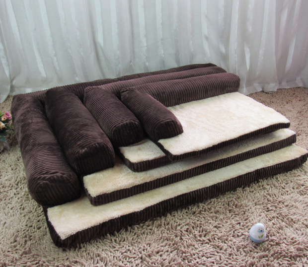 China Plush Suede Comfy Couch Best Big Dog Beds With Removable Washable Cover on sale