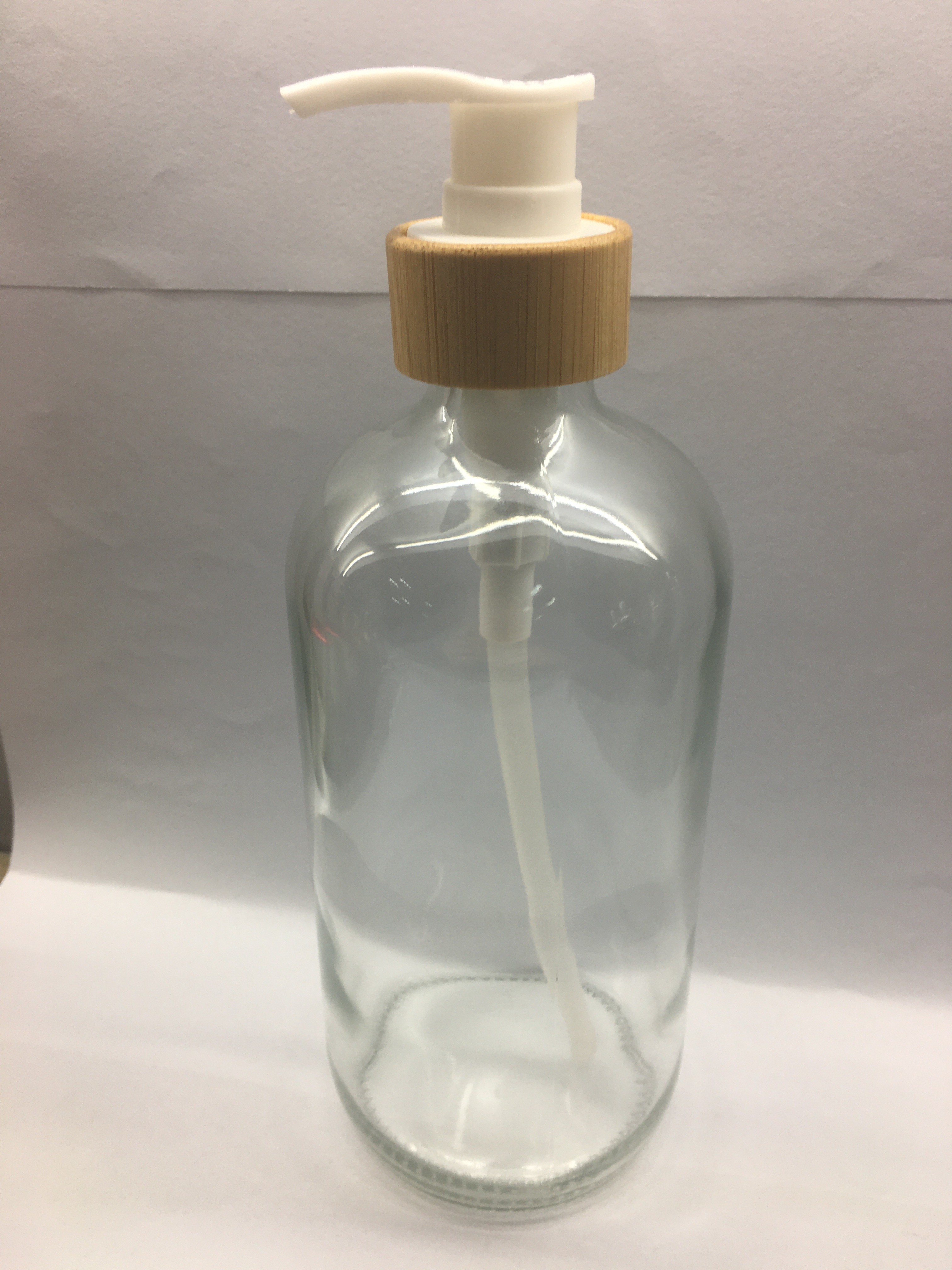 China 480ml 500ml 1000ml Glass Lotion Bottles For Shampoo Bathing Soap on sale