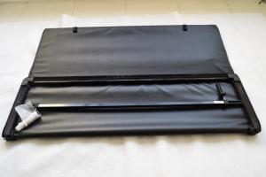 China OEM Size Tonneau Bed Cover 1 Year Warranty Black For D-MAX 2013 4 Doors on sale