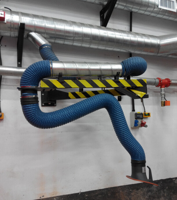 China Source capture flexible fume arm for design Installation dust and fume extraction system on sale