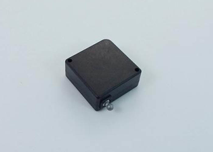 China Mini Anti Theft Pull Box With Steel Wire for Jewellery Display 32*32mm ABS Square Recoiler Box on sale