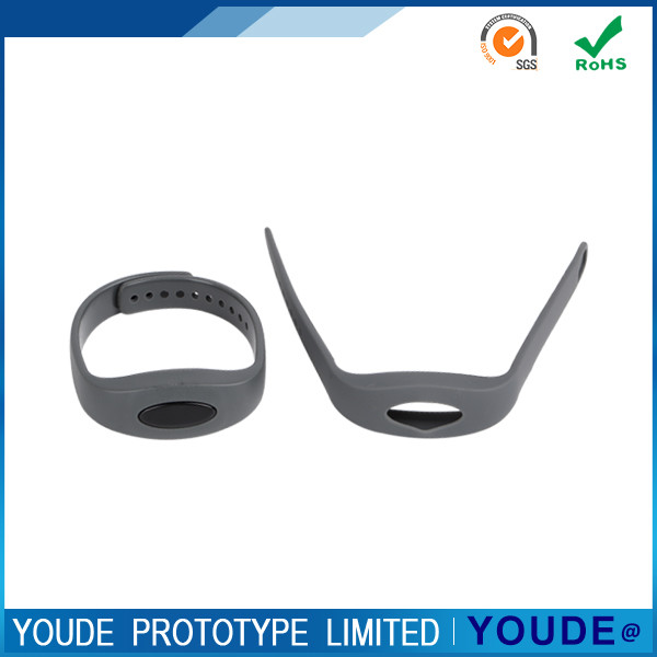 China Quick Turn Rubber Prototyping Silicone Mold Vacuum Casting Wristband on sale
