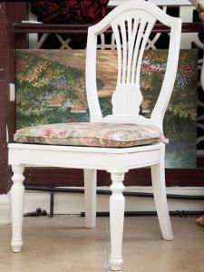 China White Antique Wooden Throne Chair Embroidery Pads Dining Chair Upholstery Fabric on sale